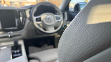 Volvo XC60 2.0 B5P Plus Dark 5dr AWD Geartronic Petrol Estate